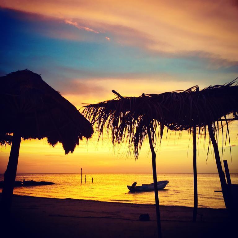 Hostal Holbox Isla Holbox Exterior photo